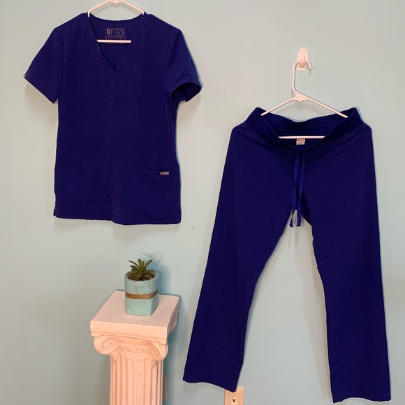 Figs Tops - GUC ROYAL BLUE FIGS SCRUB SET SIZE XS